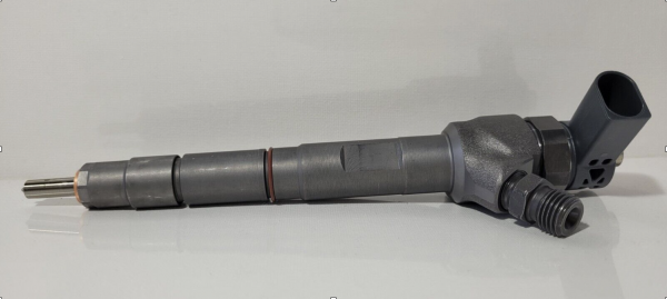 BOSCH COMMON RAIL DIESEL INJECTOR 0445 110 646 / 0445110646 Ex