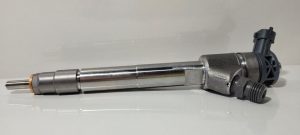 BOSCH COMMON RAIL DIESEL INJECTOR 0445110954-R / 0445 110 954-R